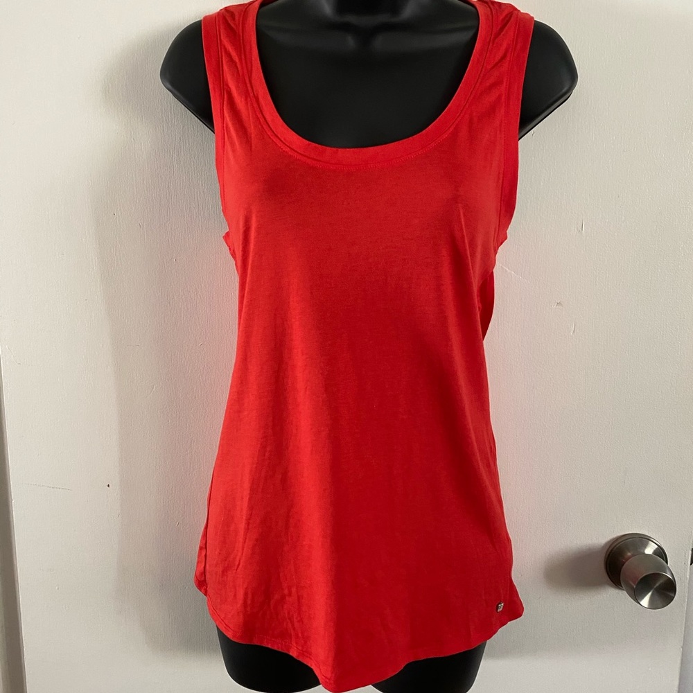Fabletics Mariela Open Back Tank - Picture 2 of 5